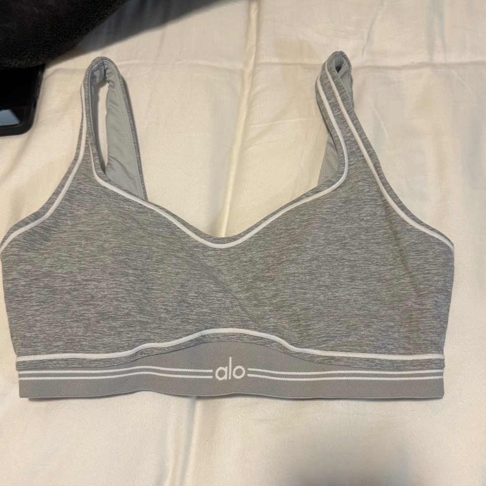 ALO Yoga Gray Sports bra